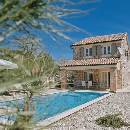 Pepina * リスィカ