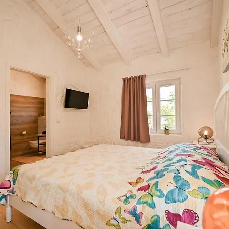 Pepina Villa *